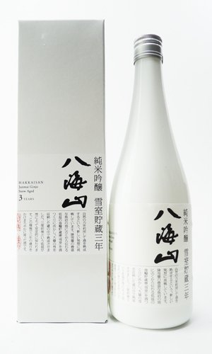 画像1: 八海山　雪室貯蔵三年　純米吟醸　720ml 【新潟県】【八海山】【日本酒】